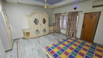 Bedroom Image of 3300 Sq.ft 4 BHK Independent House for rent in Subhanpura Vadodara for Rs. 70000