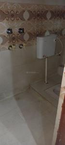 Bathroom Image of 600 Sq.ft 2 BHK Independent House for rent in Kanausi Lucknow for Rs. 7000