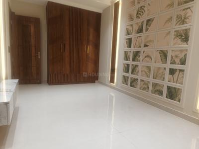 Balcony Image of 1650 Sq.ft 3 BHK Builder Floor for sale in Vasundhara Ghaziabad for Rs. 18000000