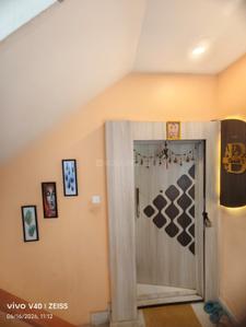 Hall Image of 1050 Sq.ft 3 BHK Apartment / Flat for sale in Baghajatin Kolkata for Rs. 6300000