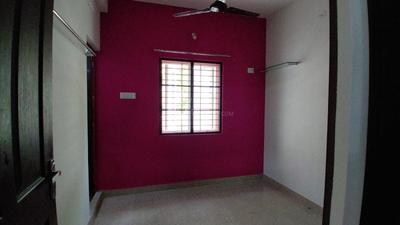 Bedroom Image of 619 Sq.ft 2 BHK Apartment / Flat for sale in Kattupakkam Chennai for Rs. 4800000