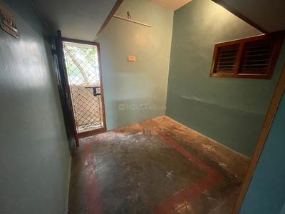 Bedroom Image of 1200 Sq.ft 2 BHK Builder Floor for rent in Oragadam Ambattur Chennai for Rs. 12000