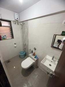 Bathroom Image of Mikasha PG  in Mulund West, Mumbai