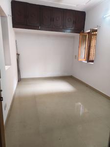 Bedroom Image of 1250 Sq.ft 3 BHK Apartment / Flat for rent in Sahyog Apartment, Mayur Vihar Phase 1 New Delhi for Rs. 48000