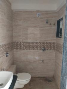 Bathroom Image of 3050 Sq.ft 6 BHK Apartment / Flat for sale in Northway Millenium, Bhayli Vadodara for Rs. 10000000