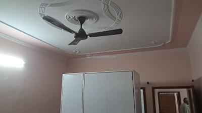 Bedroom Image of 1800 Sq.ft 3 BHK Builder Floor for rent in Sector 9 Gurgaon for Rs. 40000