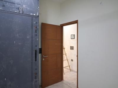 Bedroom Image of 890 Sq.ft 2 BHK Apartment / Flat for sale in Avenue 1, Sector 73 Noida for Rs. 3800000