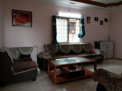 Living Room Image of 1350 Sq.ft 2 BHK Apartment / Flat for rent in Maninagar Ahmedabad for Rs. 13500