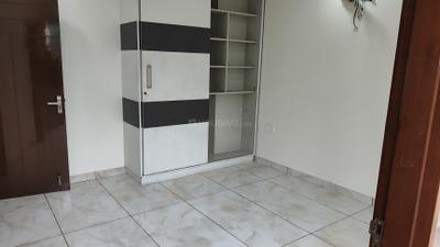 Bedroom Image of 2300 Sq.ft 3 BHK Builder Floor for rent in Sector 46 Gurgaon for Rs. 60000