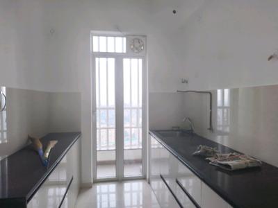 Kitchen Image of 1200 Sq.ft 3 BHK Apartment / Flat for rent in Runwal The Central Park, Chinchwad Pune for Rs. 42000