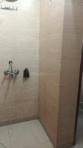 Image of 1300 Sq.ft 3 BHK Apartment / Flat for rent in Patparganj, New Delhi for Rs. 39500
