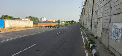 Image of 27588 Sq.ft Residential Plot / Land for sale in Gosainganj, Lucknow for Rs. 125000000