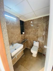 Bathroom Image of 1890 Sq.ft 3 BHK Apartment / Flat for sale in Gota Ahmedabad for Rs. 14000100