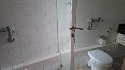 Image of 1800 Sq.ft 3 BHK Apartment / Flat for rent in Land Breeze, Pali Hill, Mumbai for Rs. 320000