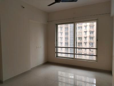 Bedroom Image of 640 Sq.ft 2 BHK Apartment / Flat for rent in Gurukrupa Marina Enclave, Malad West Mumbai for Rs. 50000