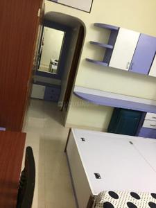 Bedroom Image of 700 Sq.ft 1 BHK Apartment / Flat for rent in Precision Vasant Plaza, Indore GPO Indore for Rs. 16000