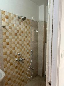 Bathroom Image of 1160 Sq.ft 2.5 BHK Apartment / Flat for rent in Sodepur Kolkata for Rs. 20000