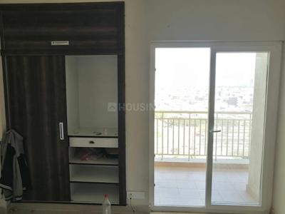 Image of 1528 Sq.ft 3 BHK Apartment / Flat for rent in RG Luxury, Noida Extension, Greater Noida for Rs. 19000