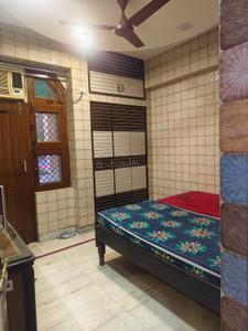 Bedroom Image of 1300 Sq.ft 3 BHK Apartment / Flat for rent in Amar Jyoti Kunj, Mayur Vihar Phase 1 New Delhi for Rs. 55000