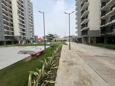Image of 645 Sq.ft 3 BHK Apartment / Flat for sale in Habitat Prime, Sector 99A, Gurgaon for Rs. 9000000
