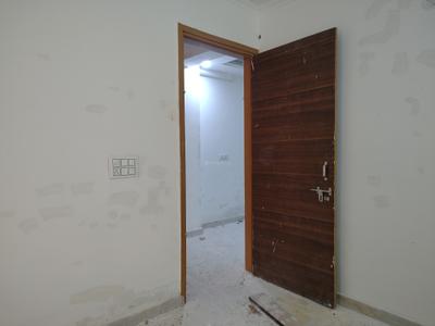 Bedroom Image of 650 Sq.ft 2 BHK Builder Floor for sale in Sangam Vihar New Delhi for Rs. 3500000
