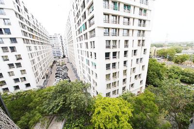 Image of 1670 Sq.ft 3 BHK Apartment / Flat for sale in Shreem Gini Lake Gardenz, Makarba, Ahmedabad for Rs. 8800000