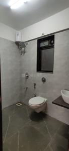 Bathroom Image of 850 Sq.ft 1 BHK Apartment / Flat for rent in Crystal Armus A To C, Chembur Mumbai for Rs. 48000