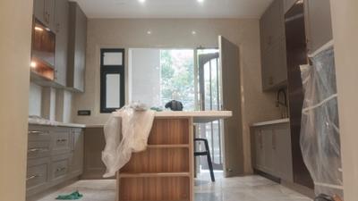 Kitchen Image of 3105 Sq.ft 4 BHK Builder Floor for sale in Anand Vihar New Delhi for Rs. 60000000