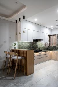 Kitchen Image of 4000 Sq.ft 4 BHK Villa for sale in Pramukh Parisar Villa, Sargasan Gandhinagar for Rs. 42500000