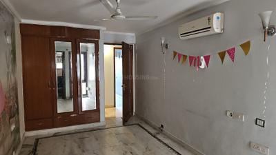 Bedroom Image of 2200 Sq.ft 3 BHK Apartment / Flat for sale in Ambience Lagoon, DLF Phase 3 Gurgaon for Rs. 55000000