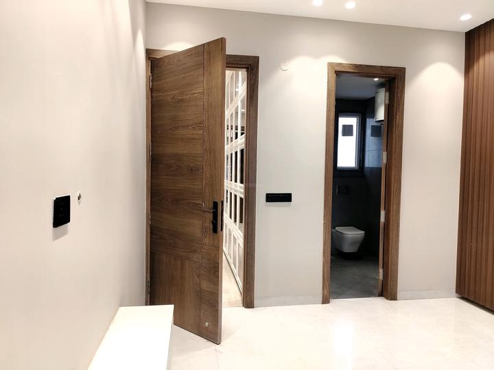 DLF Golf Course, Sector 42 Bedroom 1