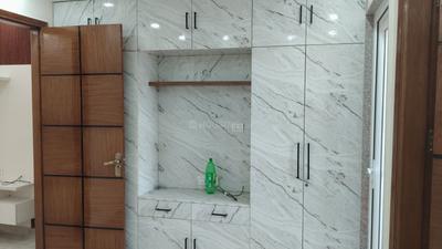 Bedroom Image of 1100 Sq.ft 3 BHK Builder Floor for sale in Hari Nagar New Delhi for Rs. 14500000