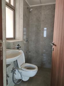 Common Bathroom Image of 435 Sq.ft 1 BHK Apartment / Flat for sale in Sheth Irene Wing B Phase 1, Malad West Mumbai for Rs. 14000000