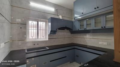Kitchen Image of 915 Sq.ft 2 BHK Independent House for sale in Anna Nagar West Chennai for Rs. 4960000