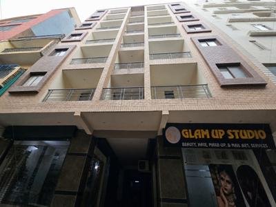 Image of 300 Sq.ft 1 RK Apartment / Flat for rent in Sector 15, Noida for Rs. 15000