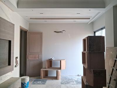 Bedroom Image of 2700 Sq.ft 4 BHK Builder Floor for sale in Paschim Vihar New Delhi for Rs. 65000000