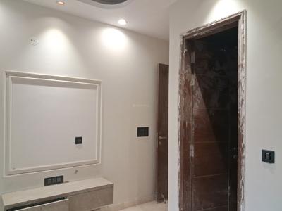 Bedroom Image of 900 Sq.ft 3 BHK Builder Floor for sale in Paschim Vihar New Delhi for Rs. 18500000