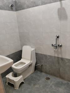 Bathroom Image of 1000 Sq.ft 2 BHK Apartment / Flat for rent in Mehdipatnam Hyderabad for Rs. 26000