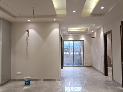 Living Room Image of 1800 Sq.ft 3 BHK Builder Floor for sale in Paschim Vihar New Delhi for Rs. 34000000
