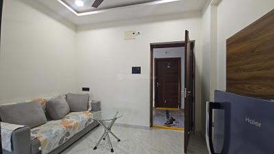 Living Room Image of 720 Sq.ft 1 BHK Apartment / Flat for rent in Kondapur Hyderabad for Rs. 25000
