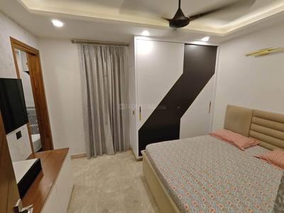 Bedroom Image of 900 Sq.ft 2 BHK Builder Floor for rent in Rajouri Garden New Delhi for Rs. 39000
