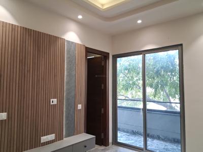 Bedroom Image of 1800 Sq.ft 3 BHK Builder Floor for sale in Paschim Vihar New Delhi for Rs. 36000000