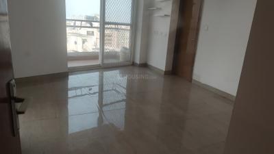 Living Room Image of 2520 Sq.ft 3 BHK Apartment / Flat for rent in Supertech ORB, Sector 74 Noida for Rs. 60000