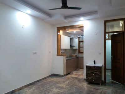 Dining Area Image of 1350 Sq.ft 3 BHK Apartment / Flat for sale in Shalimar Garden Ghaziabad for Rs. 11000000