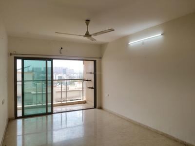 Living Room Image of 890 Sq.ft 2 BHK Apartment / Flat for sale in K Raheja Vistas, Powai Mumbai for Rs. 26500000
