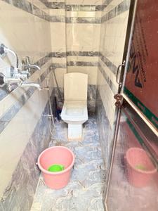 Bathroom Image of 1350 Sq.ft 2 BHK Independent House for rent in Malviya Nagar Jaipur for Rs. 12000