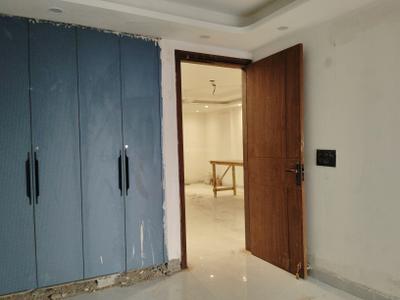 Bedroom Image of 1350 Sq.ft 3 BHK Apartment / Flat for sale in Satbari New Delhi for Rs. 13000000