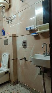 Image of 850 Sq.ft 3 BHK Builder Floor for sale in Govindpuri, New Delhi for Rs. 8500000