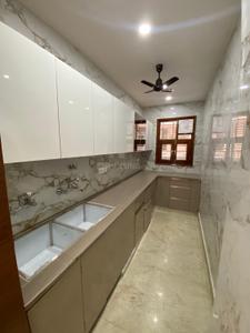 Kitchen Image of 720 Sq.ft 2 BHK Builder Floor for rent in Mukherjee Nagar New Delhi for Rs. 31000