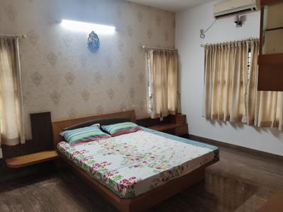 Bedroom Image of 4000 Sq.ft 5 BHK Independent House for rent in Kadri Mangalore for Rs. 120000